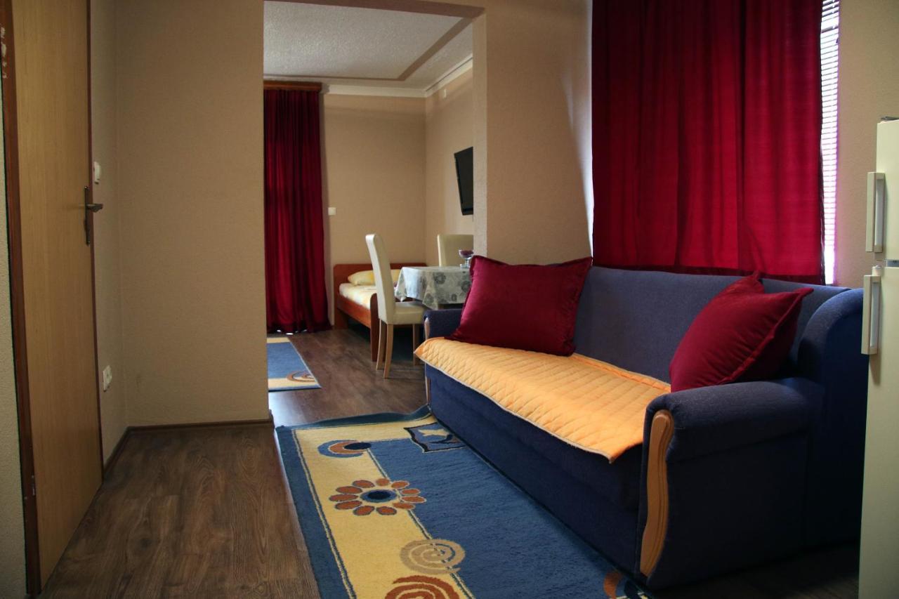Motel Genex-M Bugojno Εξωτερικό φωτογραφία